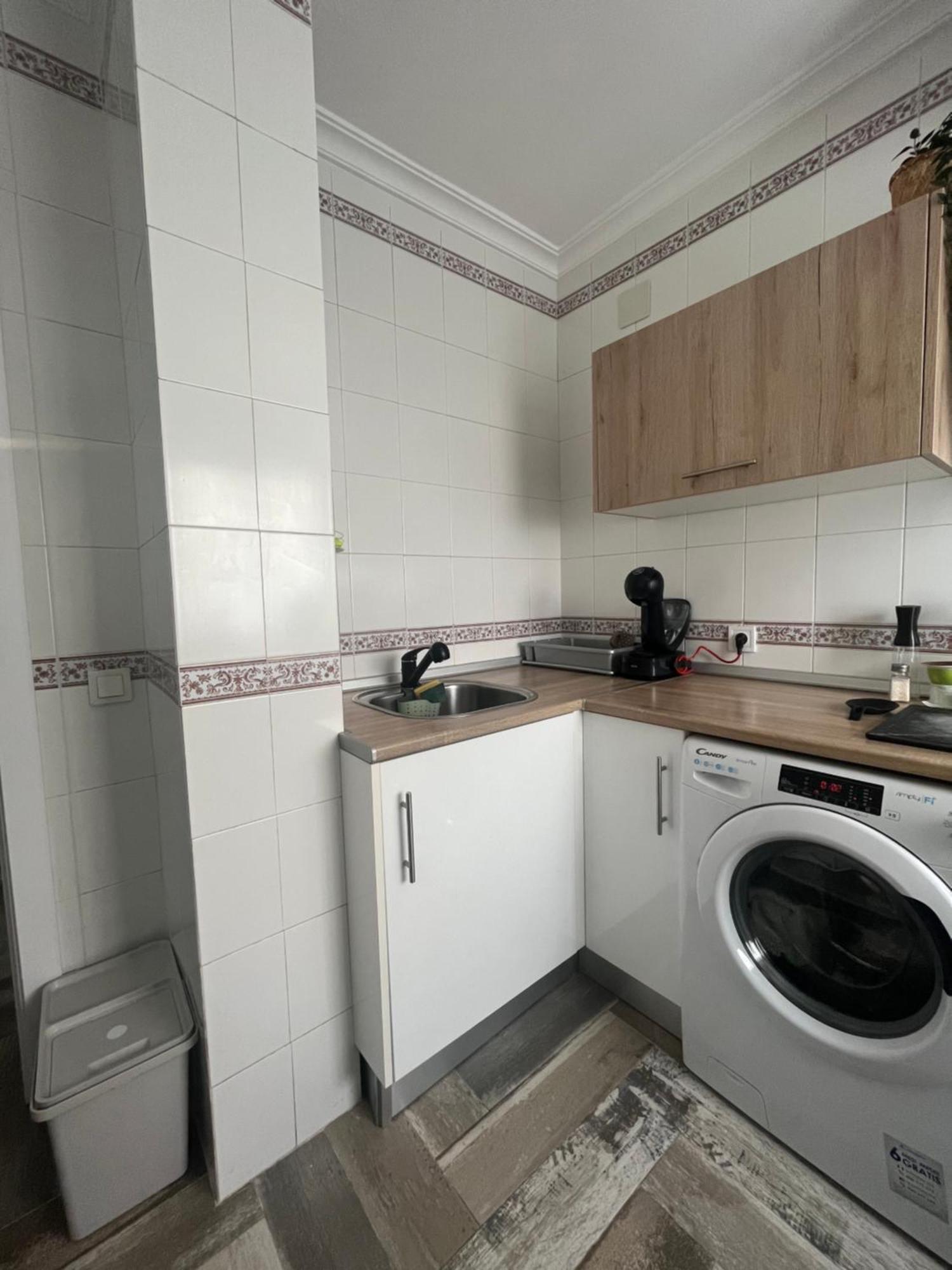 Lovely Rooms En Piso Compartido Севилья Экстерьер фото